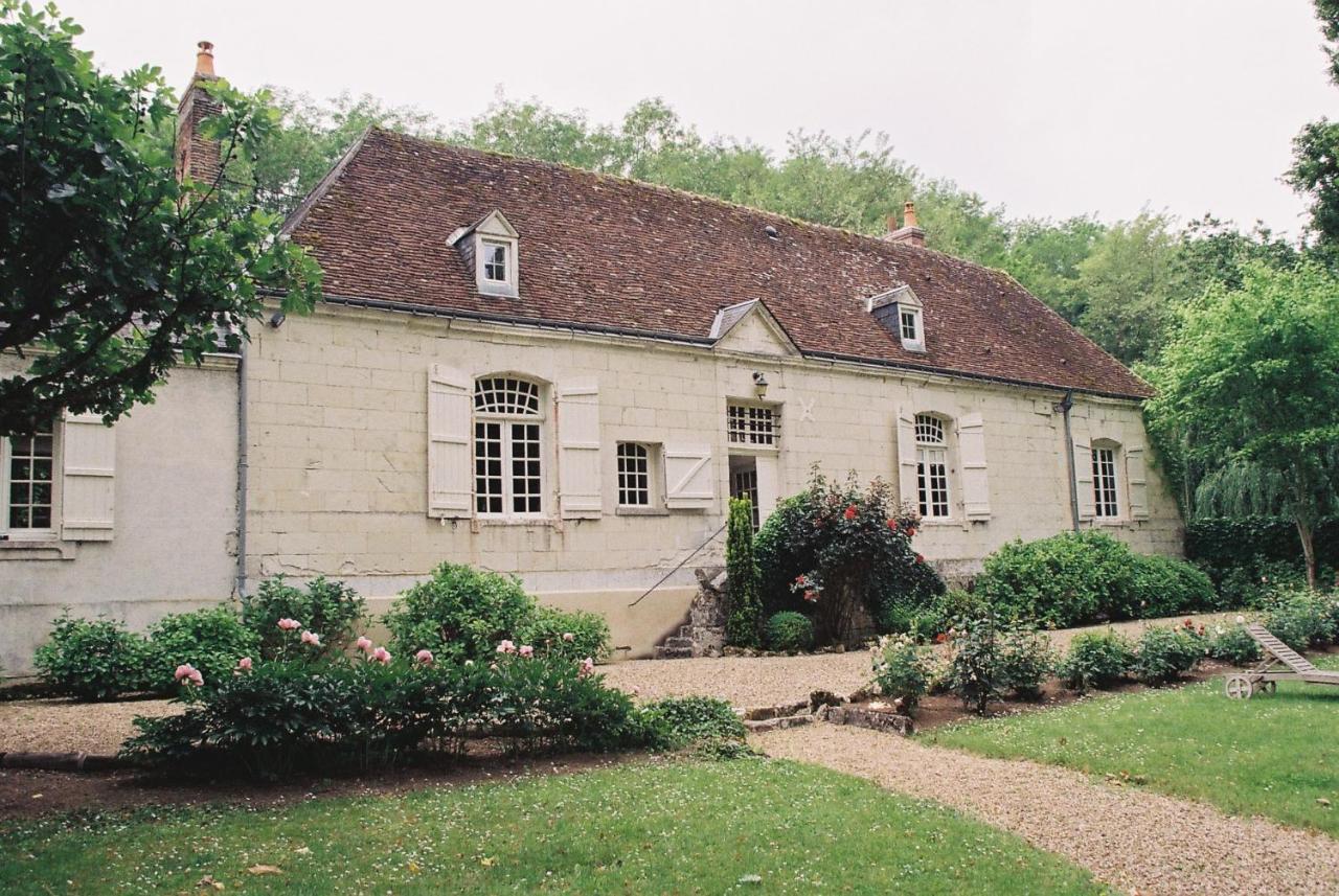 Le Pavillon De Vallet Bed & Breakfast Athee-sur-Cher Bagian luar foto