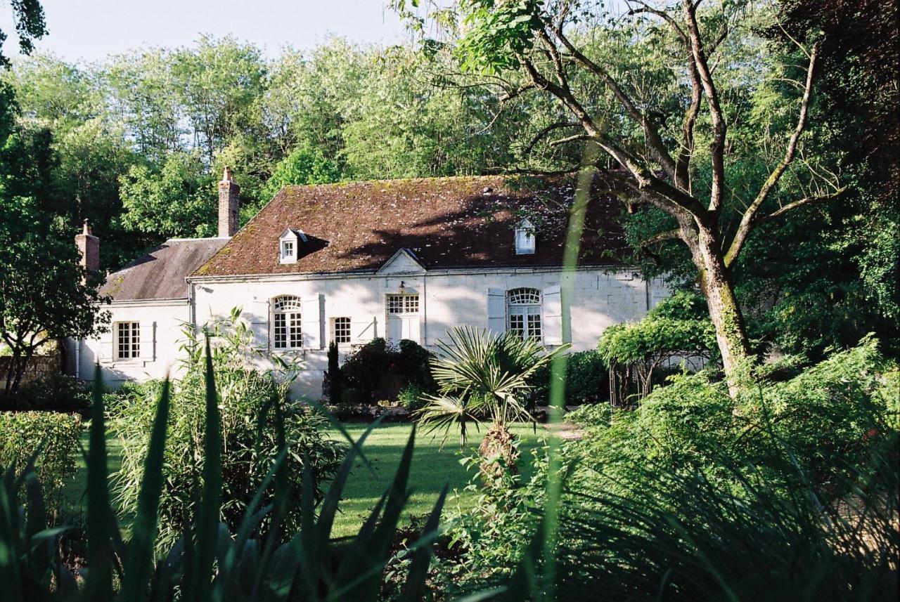 Le Pavillon De Vallet Bed & Breakfast Athee-sur-Cher Bagian luar foto